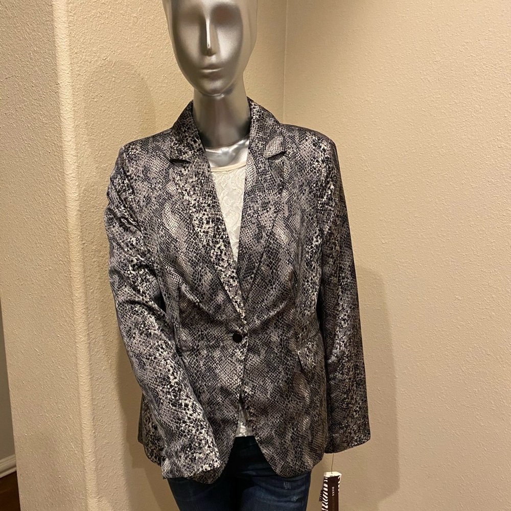 NWT Dana Bachman blazer size 12